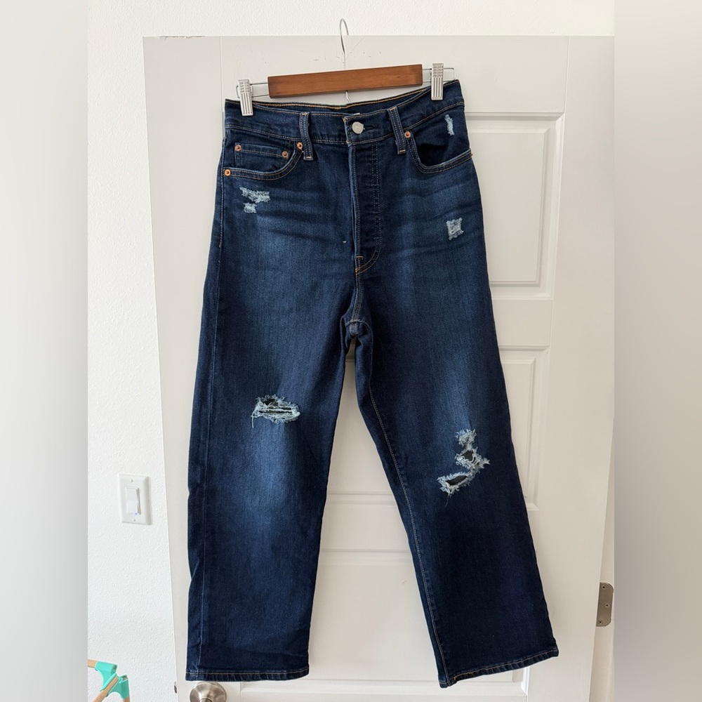 Levi's Ribcage Straight Ankle Jeans